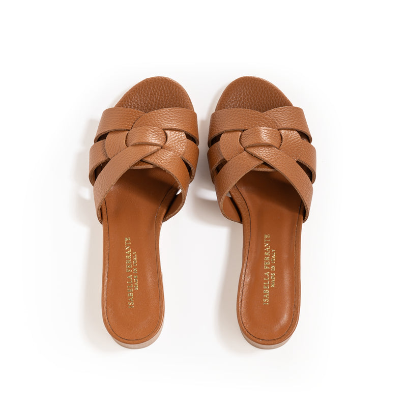 Ballerina with sky satin strap, fudge lining, pointed toe, 2cm heel