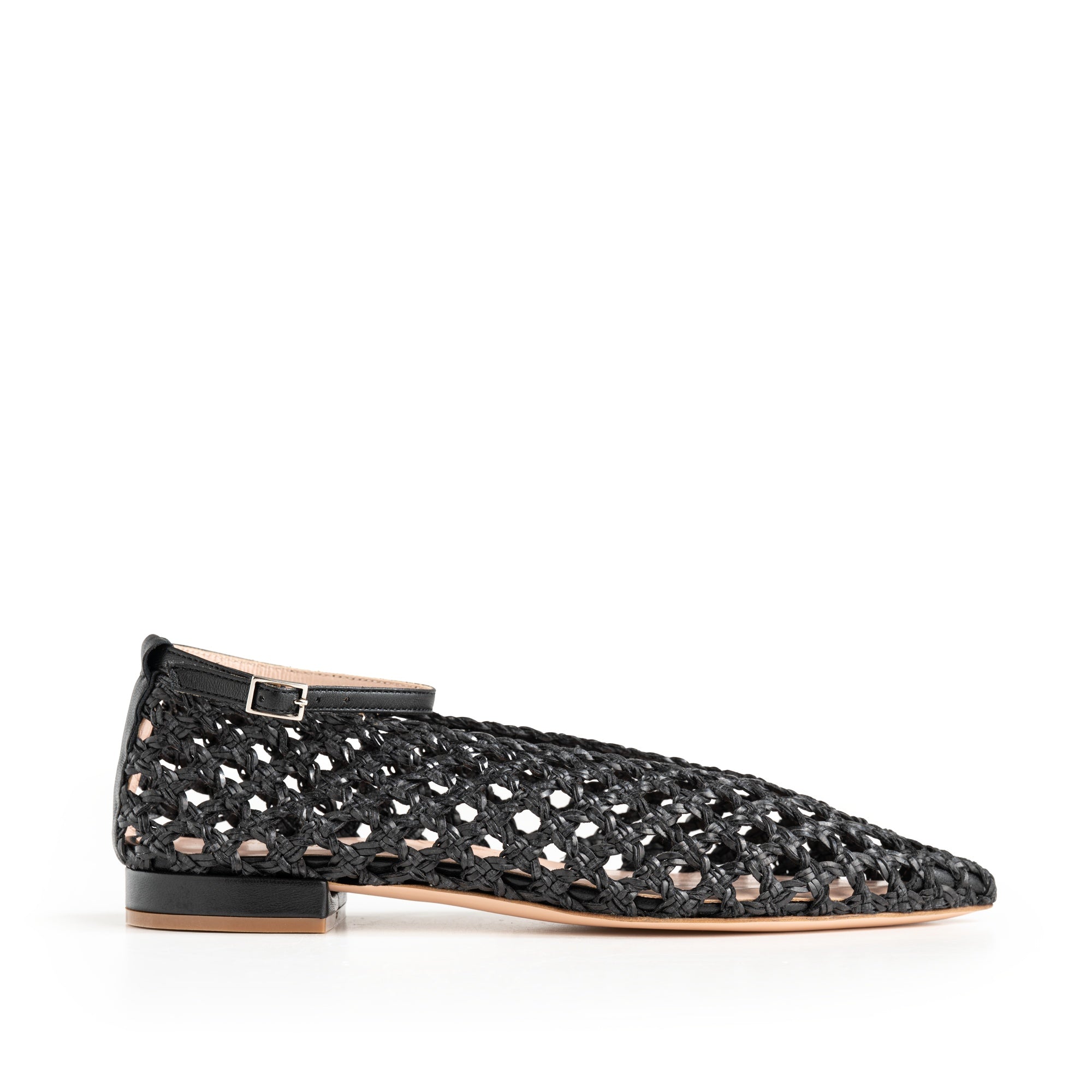 Ballerina with sky satin strap, fudge lining, pointed toe, 2cm heel