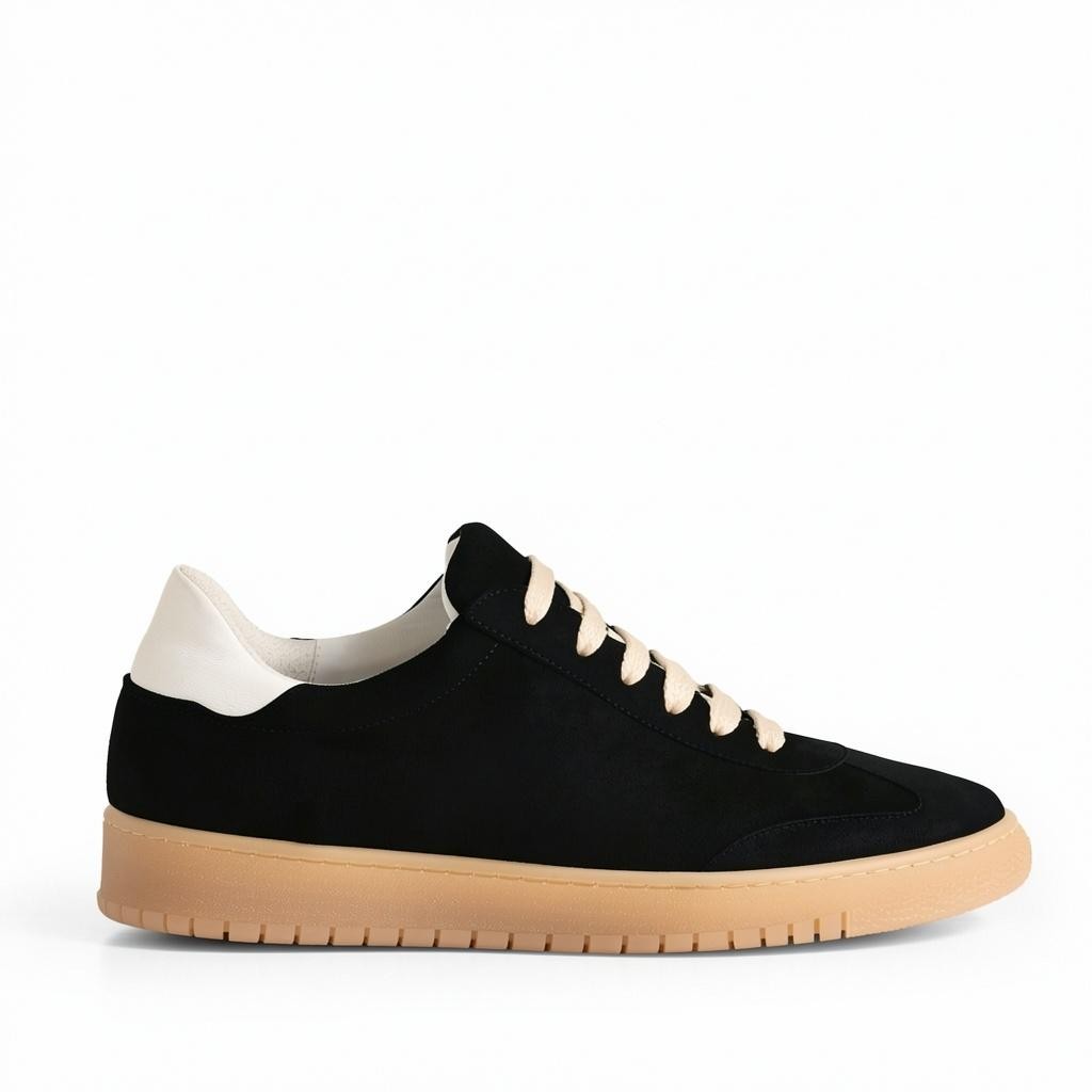Sneaker Camoscio Nero, suola gomma