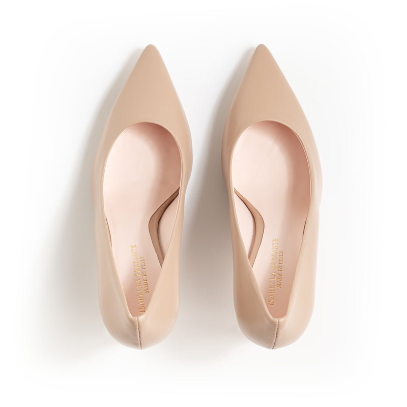Nudefarbener Pumps aus Nappaleder mit rosa Futter und 100 mm Stilettoabsatz