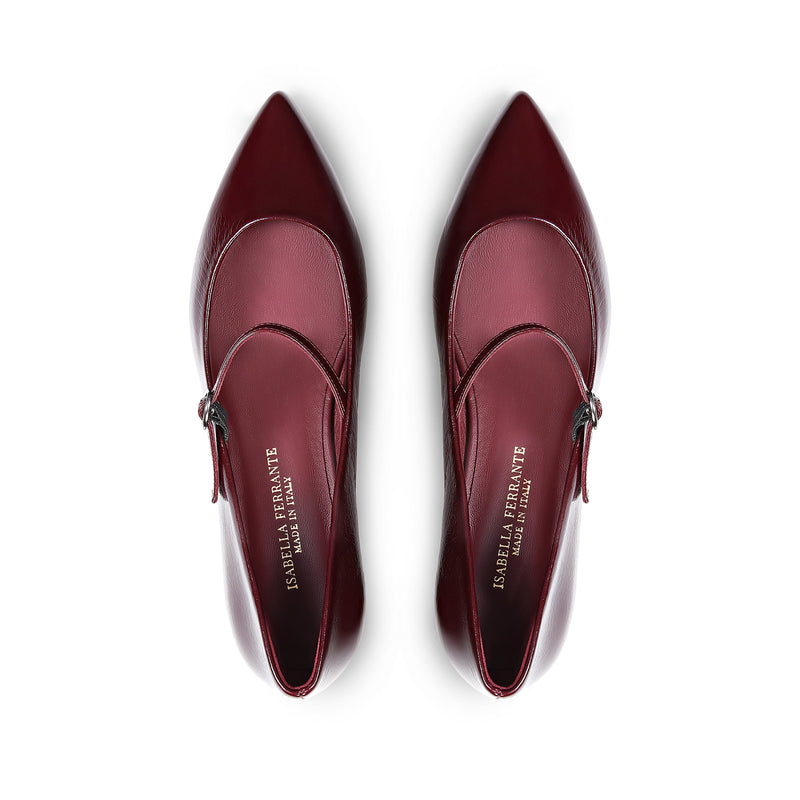 Ballerine Isabella Ferrante a punta in nappa bordeaux lucida con cinturino e tacco a blocco da 20 mm