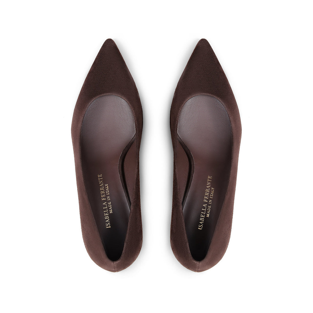 Décolleté Isabella Ferrante a punta in camoscio color cacao con tacco stiletto da 55 mm e suola in cuoio toscano