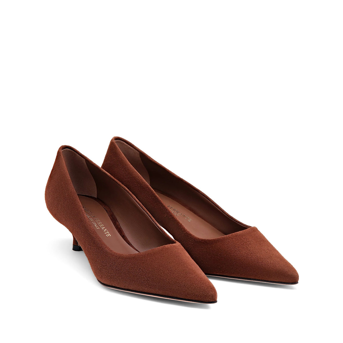 Décolleté Isabella Ferrante a punta in camoscio color caffè con tacco stiletto da 30 mm e finitura vellutata