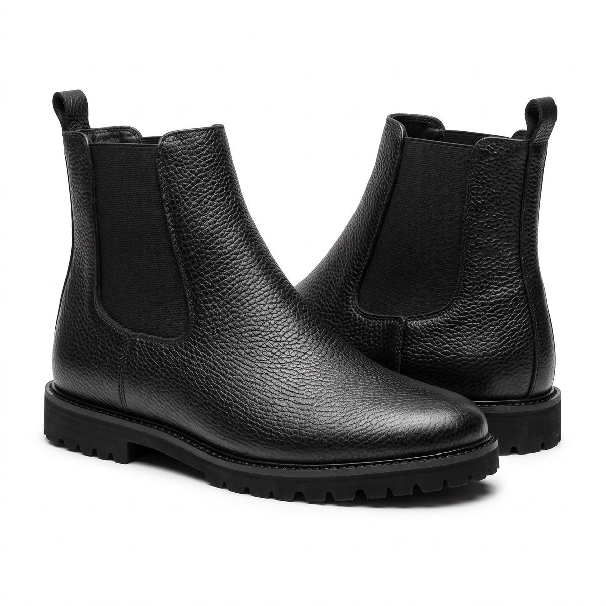 Tronchetto Chelsea Isabella Ferrante in nappa nera martellata con suola in gomma ultra leggera e inserti elastici